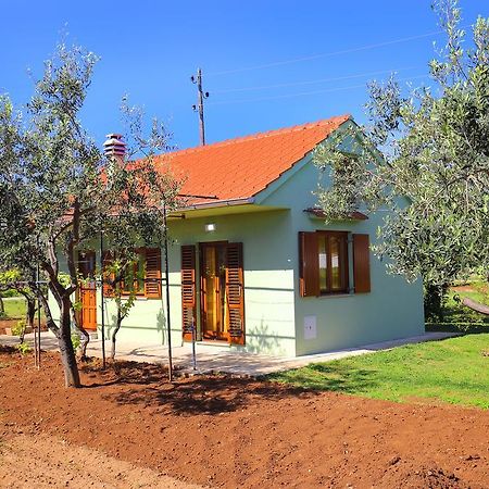 Holiday Home Zemljak ซูโกชัน ภายนอก รูปภาพ