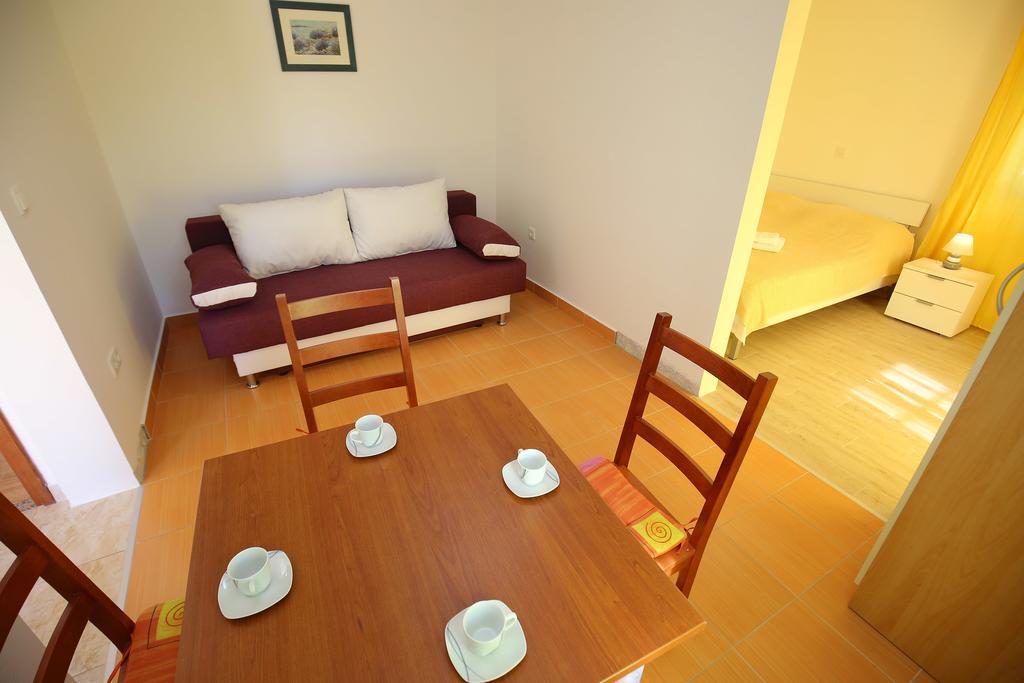Holiday Home Zemljak ซูโกชัน ภายนอก รูปภาพ