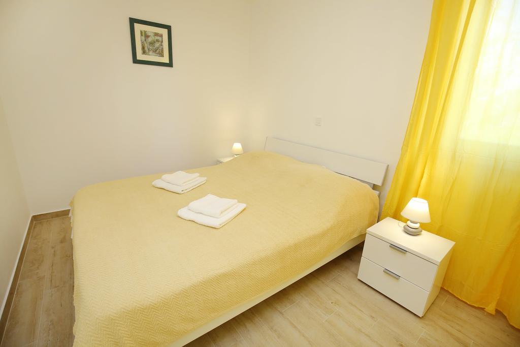 Holiday Home Zemljak ซูโกชัน ภายนอก รูปภาพ